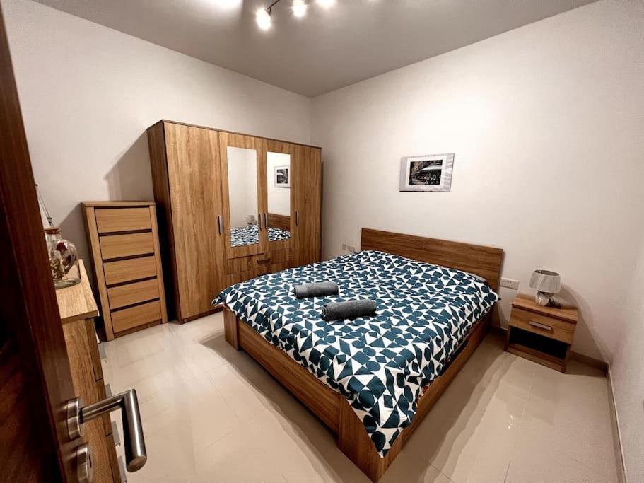 Viewline Seaview Modern 3 Bedroom Apartment Marsaxlokk Dış mekan fotoğraf